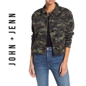 John & Jenn Camo Jacket Sz S/P